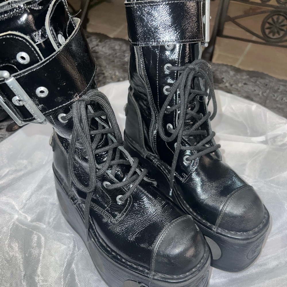 EU39 US 8 - 8.5. size boots Woman’s sizes